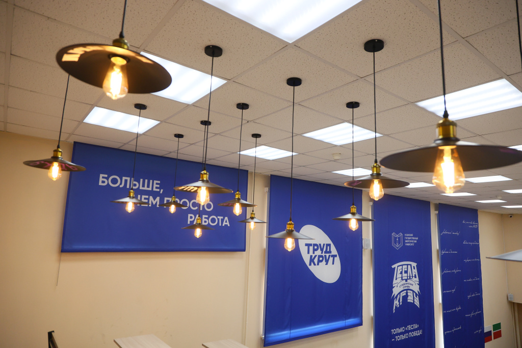 KGEU260611_0142.JPG