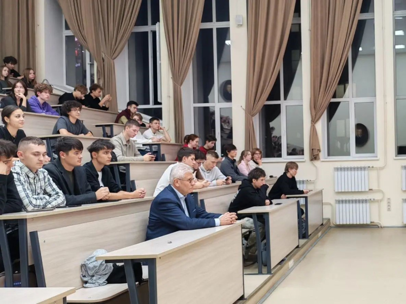 Студенты КГЭУ познакомились с возможностями для развития в науке