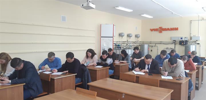 Преподаватели кафедры ПТЭ прочитали курс лекций для сотрудников ОАО «Сетевая компания»