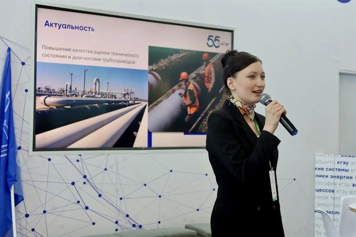 Студенты ПТЭ выступили на научно-популярном мероприятии ENERGYSLAM
