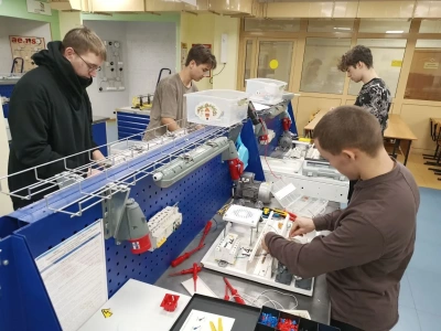 Итоговый квалификационный экзамен по рабочим профессиям