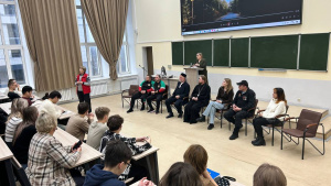 В КГЭУ состоялся открытый диалог о служении в зоне СВО