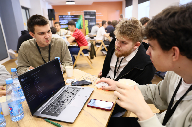 Студенты КГЭУ стали победителями кейс-чемпионата «AI Challenge: Татарстан»