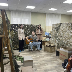 Студенты КГЭУ выступили перед Тихоновскими волонтерами СВО