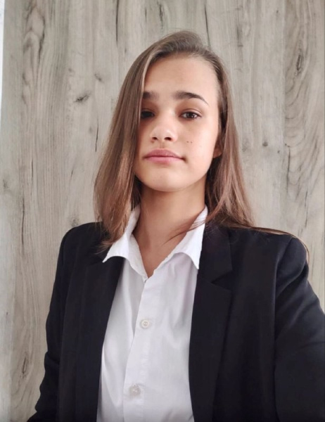 Абдуллина Азалия Айратовна