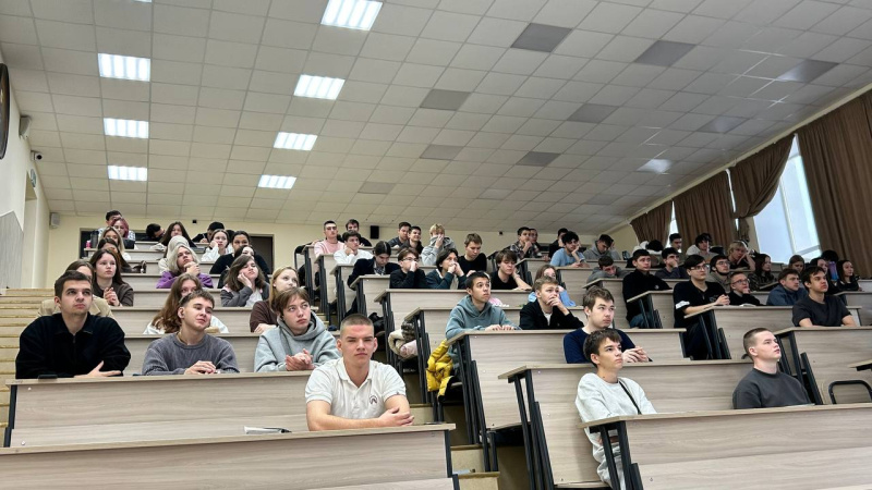 В КГЭУ завершился цикл мероприятий «Наш общий дом Россия» с дискуссией о единстве в многообразии, приуроченный ко Дню народного единства