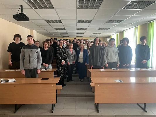 Студентам колледжа рассказали о возможностях Передовой инженерной школы «ТурбоПИШ»