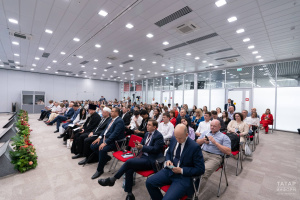 Сессия «Роль антикоррупционной политики в развитии государственного управления и экономики» на форуме «Ростки»